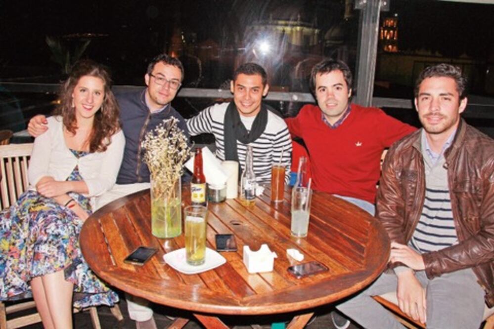 En busca de amor y música