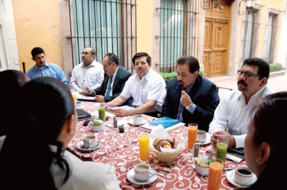 SITEM para hacer contrapeso al SNTE 