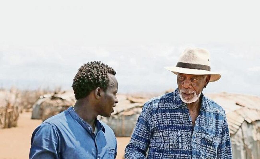 Entrevista a personajes de distintos ámbitos (NATGEO)