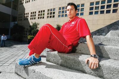 Rivera dice que es candidato al podio 