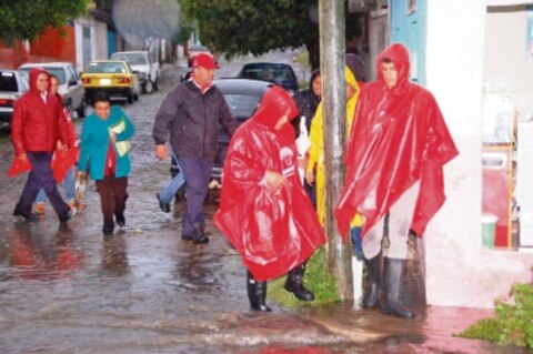 Loyola emite medidas por lluvias en la capital