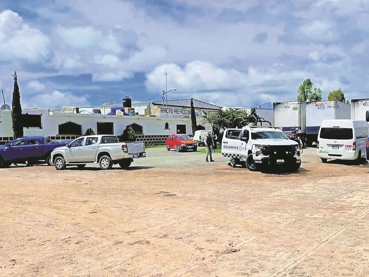 Fiscalía asegura 120 mil litros de huiachicol