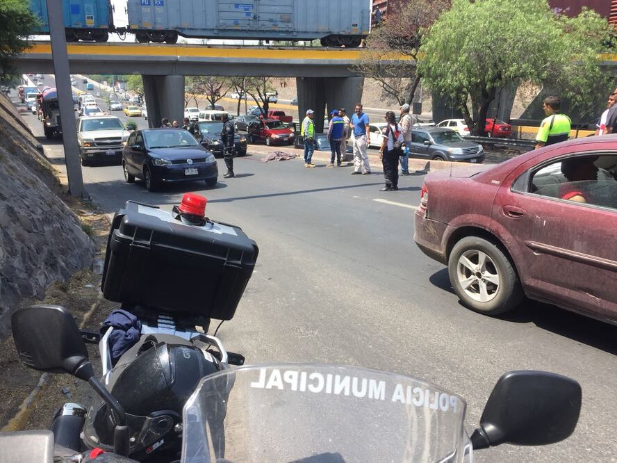 Policías municipales resguardaron la zona del accidente