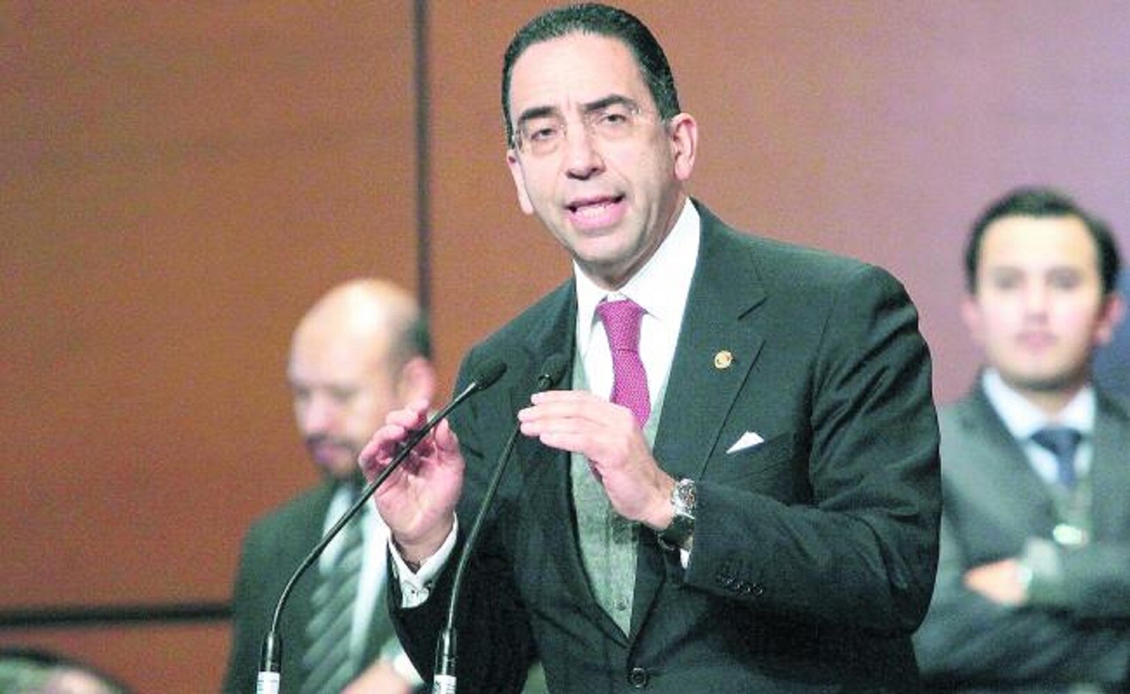 Javier Lozano critica a Anaya y AMLO