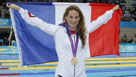 Muffat bate récord mundial de los 400 libres