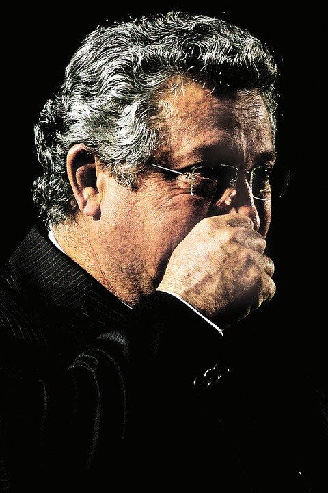 Quieren fuera a Vucetich