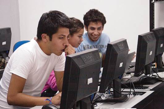 UAQ y cineastas se unen en animación