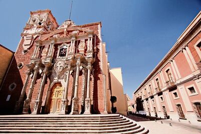 Misas en inglés de la Diócesis de Querétaro son un éxito, reportan