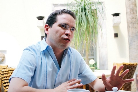 “Si los partidos van solos, les ganamos”