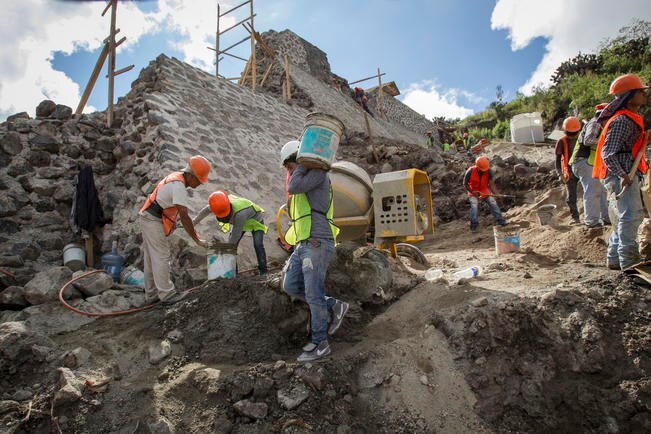 Corregidora baja inversión para obras