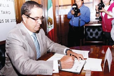 Presenta Borja iniciativa