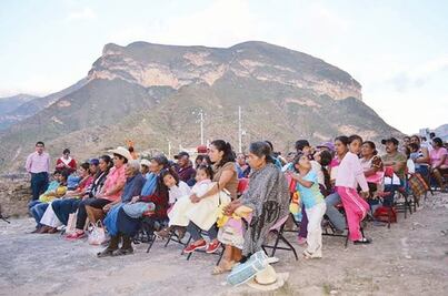 Buscan adherirse a Querétaro