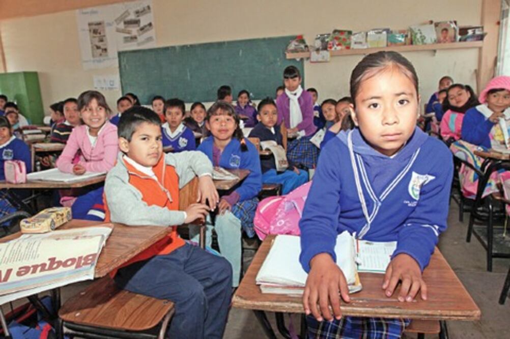 Regresan a clases después de paro