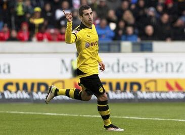 Mkhitaryan es fichado por el ManU