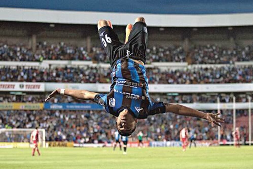 Tercer picotazo al hilo de Gallos