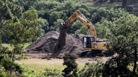 El pozo del horror; contenía 119 cuerpos, a causa de la guerra contra el narco en Jalisco