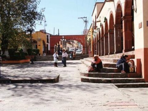 Promueven las artesanías en Amealco