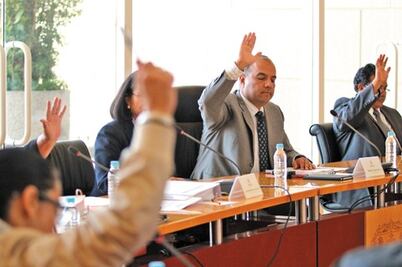 Aprueban regular asentamientos