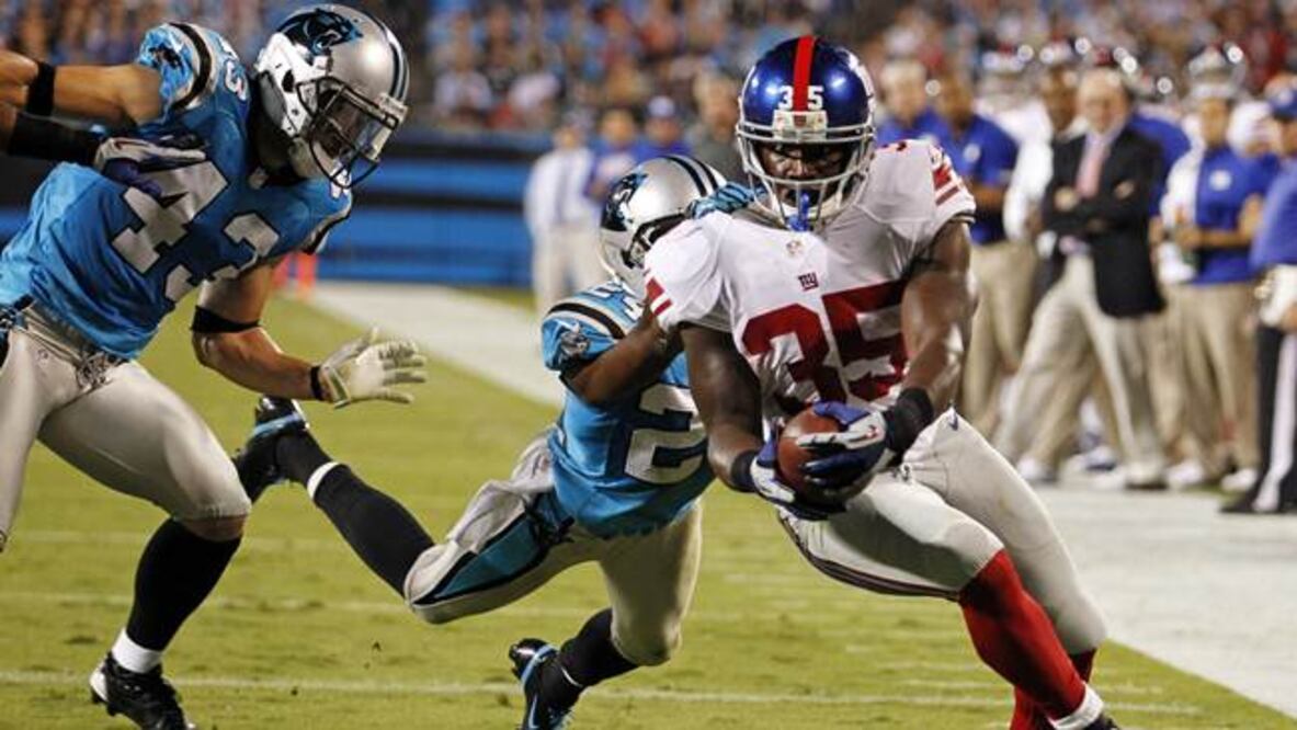 Gigantes doma a dóciles Panteras