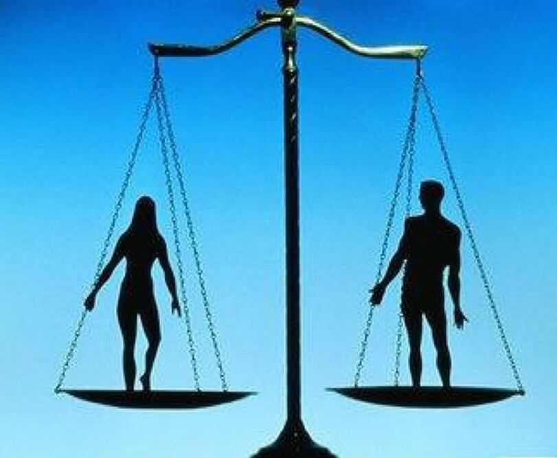 Inauguran diplomado para las mujeres