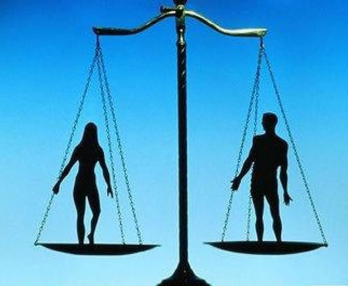 Inauguran diplomado para las mujeres