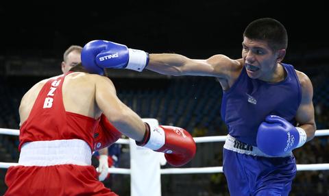 Caen dos púgiles tricolores más