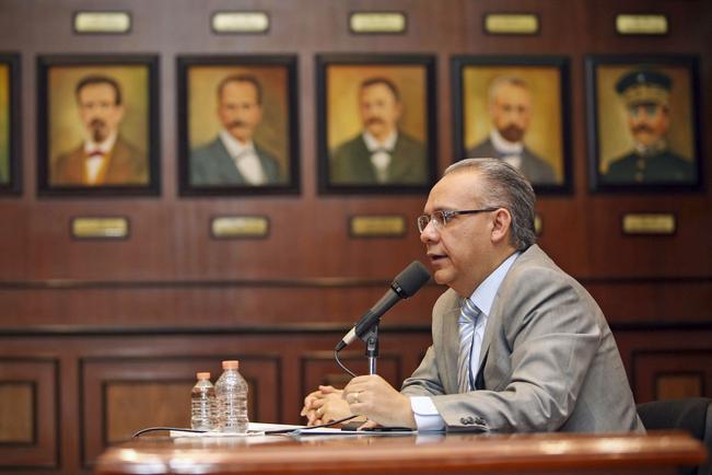 Rangel deja cargo en el DIF estatal; va como magistrado al TJA