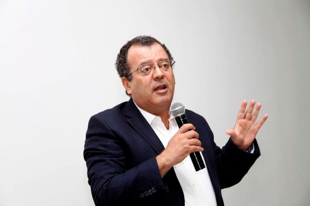 Gilberto Herrera critica las brechas de desigualdad