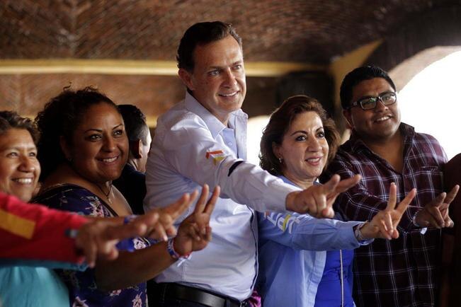 El candidato habló de la necesidad de ajustar las leyes desde la Cámara de Senadores para que existan condiciones de equidad para las mujeres FOTO: ESPECIAL