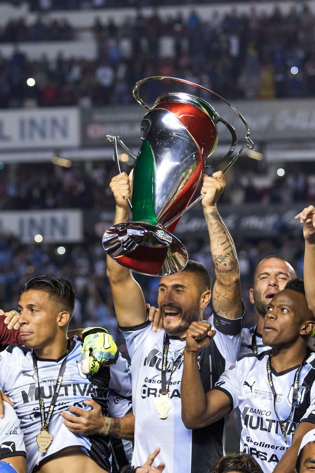 Emplumados, a defender la Copa