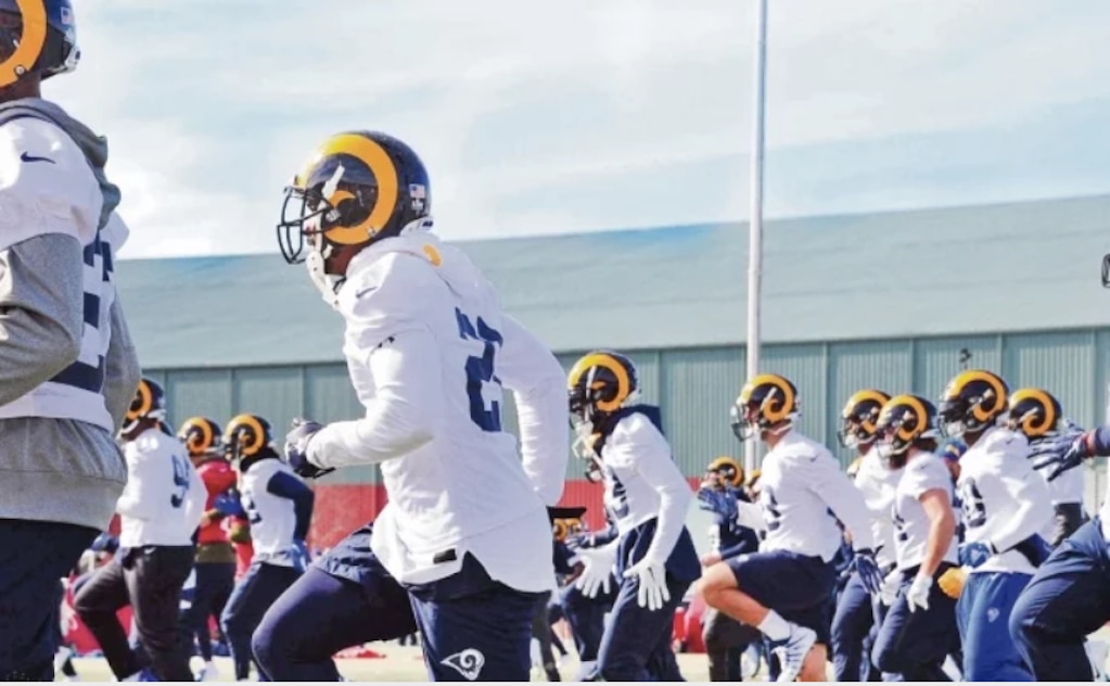 Los Rams gozan como primerizos