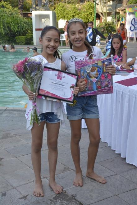 Talentosas niñas concursaron  por  el título de “Miss”