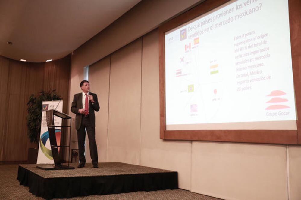 Durante el foro bimestral de ATLB Group, se expuso que aún existe gran potencial de crecimiento en la industria automotriz mexicana, con amplia demanda desde Estados Unidos y considerando el crecimiento en el mercado interno (ALEJANDRA LEYVA)