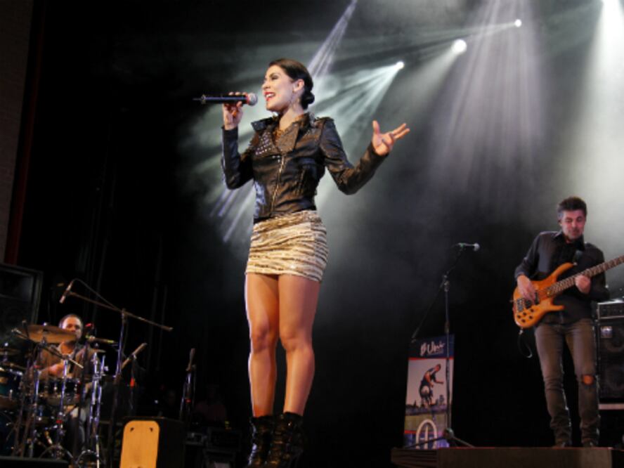 Playa Limbo festeja con estudiantes