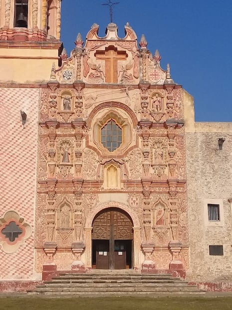 La Misión de Nuestra Señora de la Luz de Tancoyol es una insignia del arte barroco construida en el siglo XVIII. Foto: México Desconocido