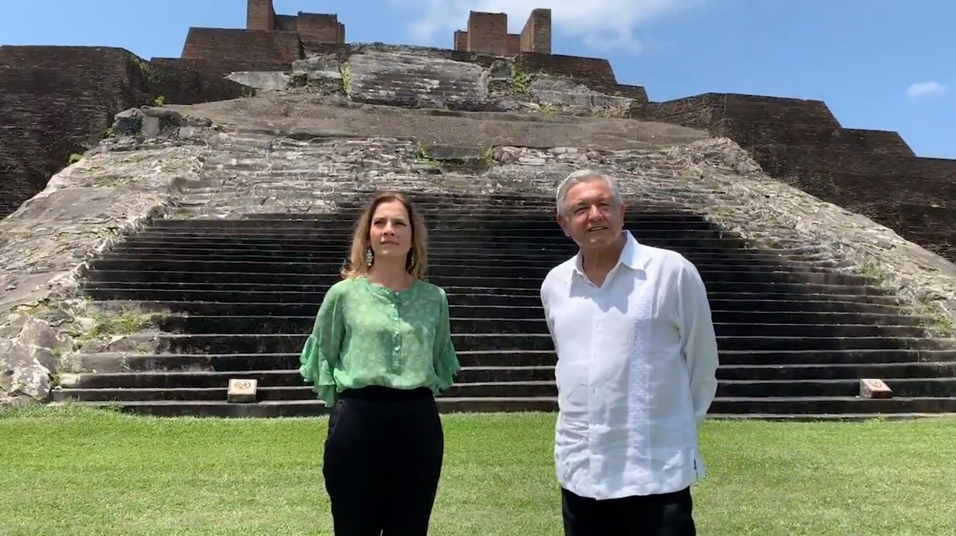 López Obrador exige disculpa al rey de España por matanzas en la Conquista