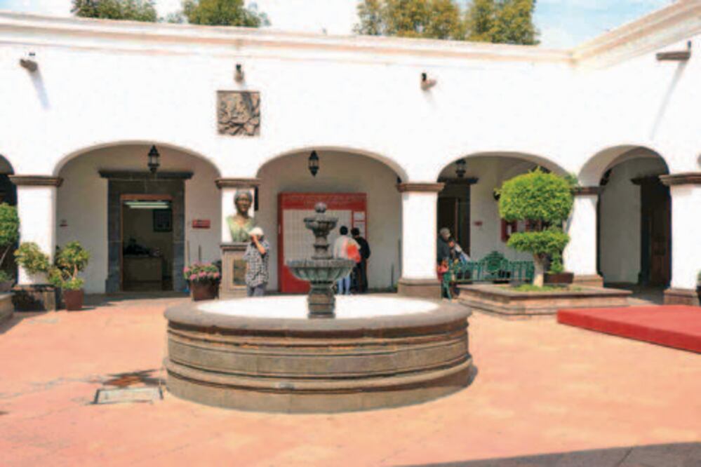 Buscan destitución del presidente del TCA