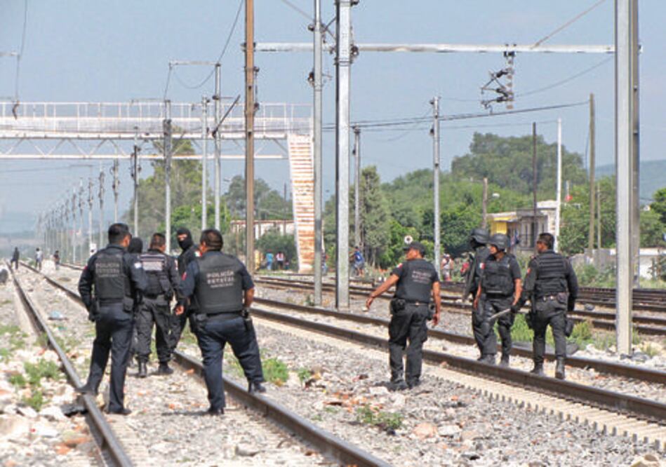 Ejército espera llamado de apoyo