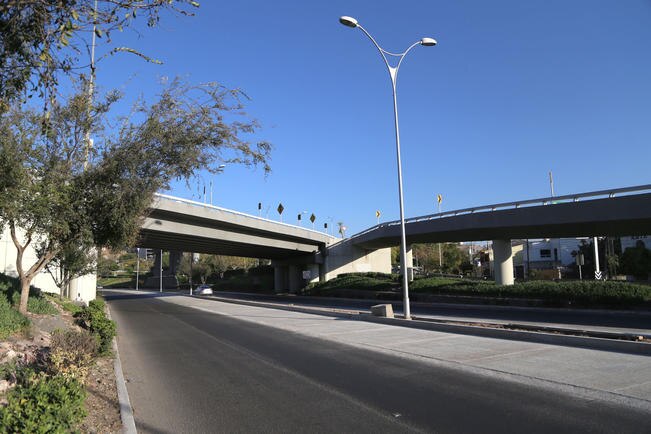 Se informó que en un par de semanas comenzará la instalación de las estaciones centrales en avenida de la luz y Constituyentes (ARCHIVO EL UNIVERSAL)