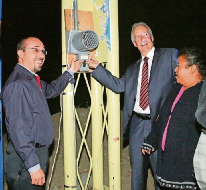 El Marqués amplía red eléctrica 