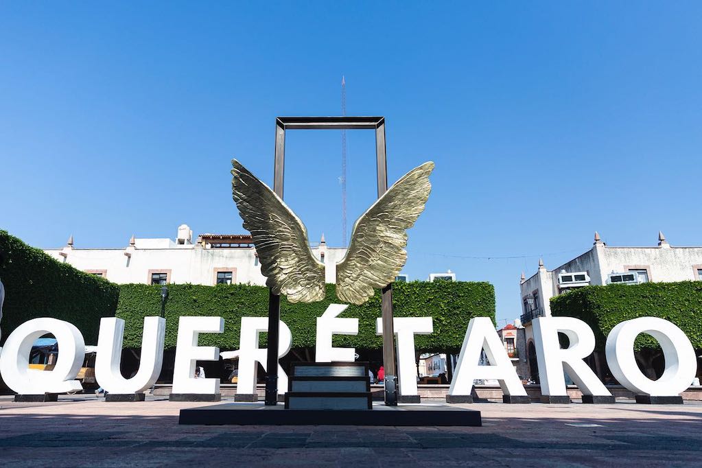 Llega a Querétaro “Alas de México”, la exhibición itinerante del escultor mexicano Jorge Marín
