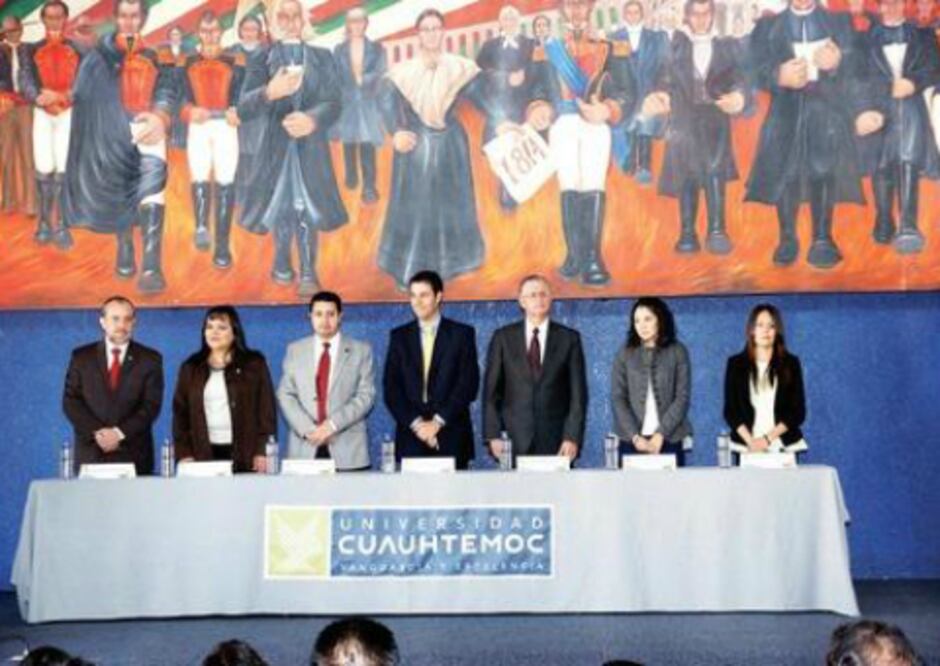 Celebra Universidad Cuauhtémoc