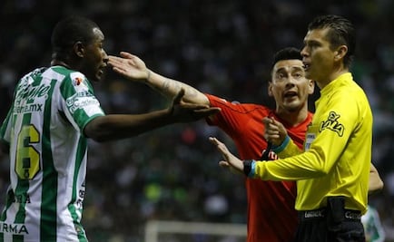 Comisión Disciplinaria sanciona a Puch y Uribe