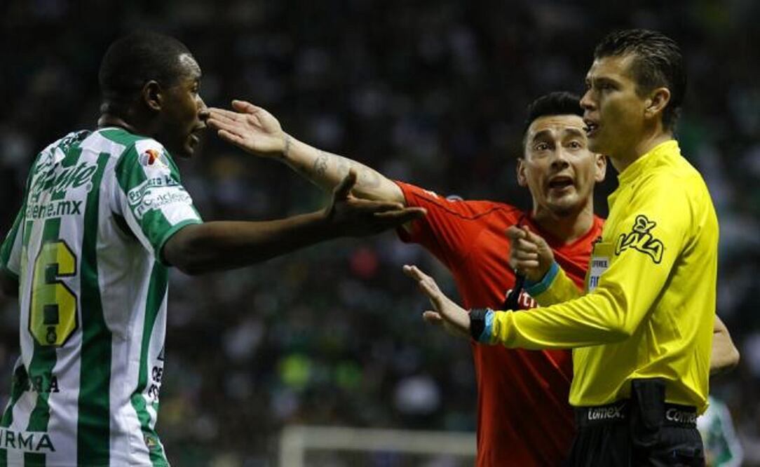 Imago. Partido entre León y Toluca