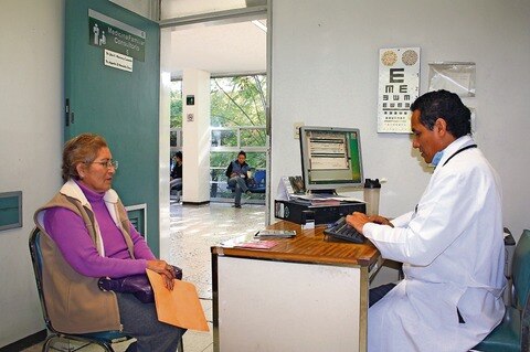 Exceso de sal es causa de enfermedades