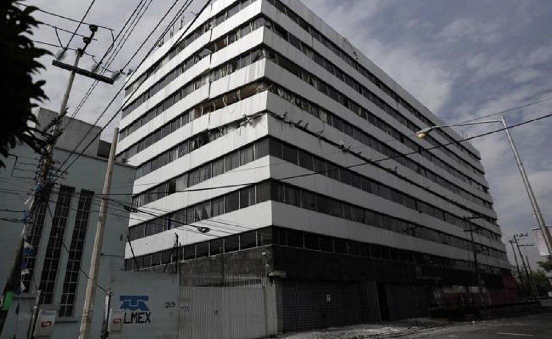 Al menos 321 inmuebles en la CDMX están en situación grave: Mancera