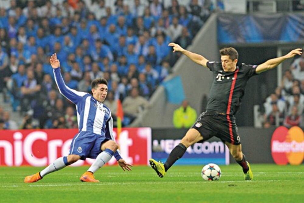 Porto aprovecha debilidad germana