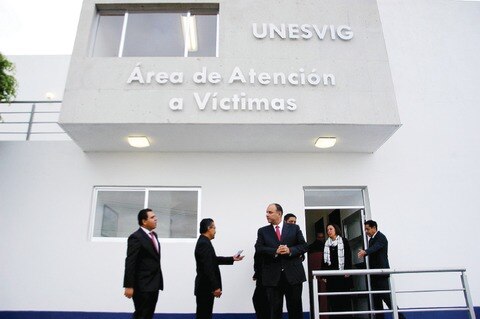 Reciben 130 policías apoyo para vivienda