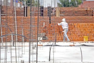 Sin permiso para edificar en La Peña
