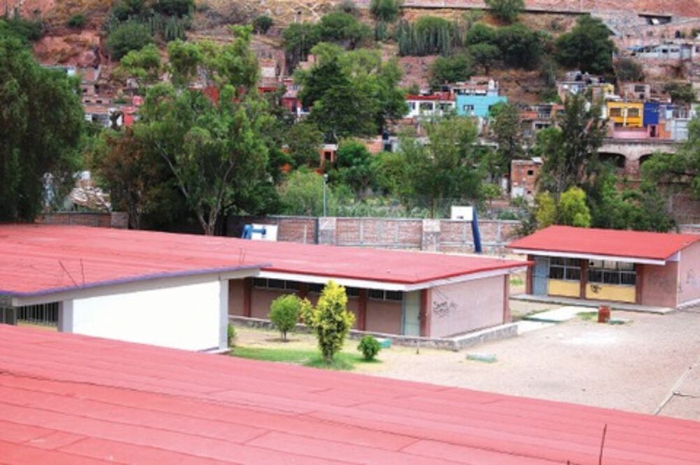 Padres realizarán vigilancia en escuelas